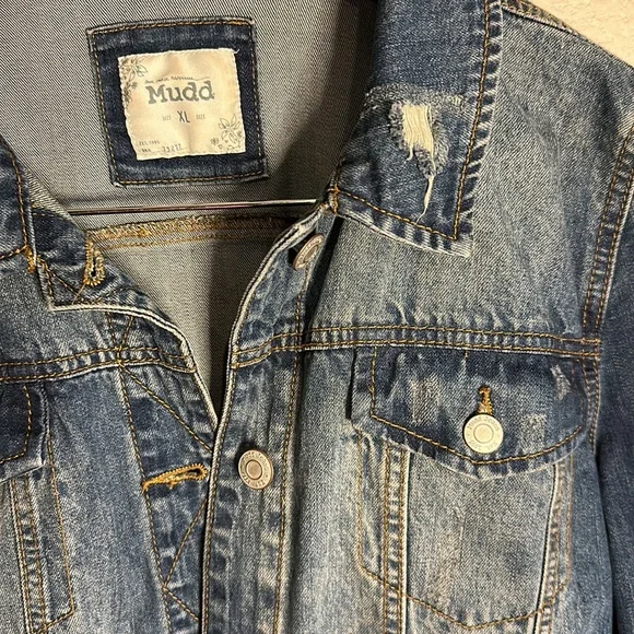 Jean jacket - Picture 3 of 5